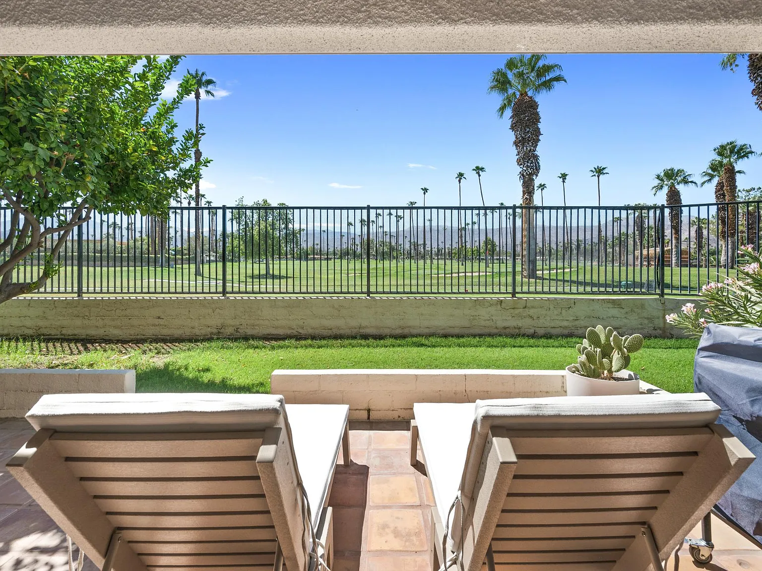 3 bed, 1449 sqft, $5,000 — Photo 2