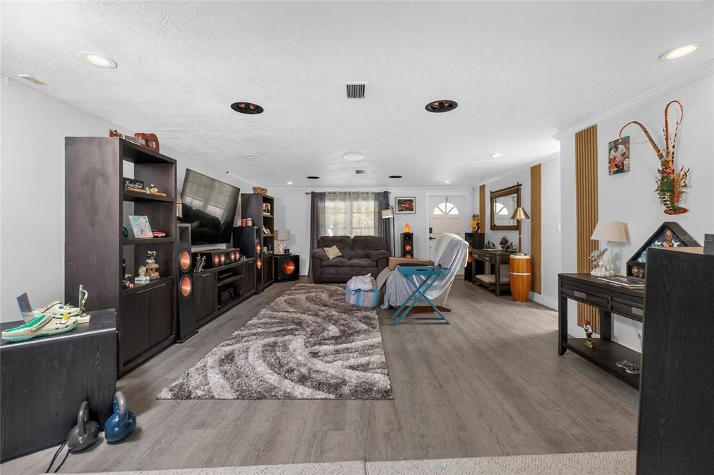 625 Sandpiper Ln, Nokomis, FL - More