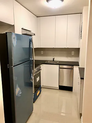 Rented by Corcoran | media 2