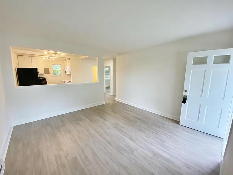 306 N Ireland St #306 — Photo 2