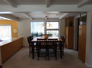 30 Burlington Rd, Bedford, MA 01730