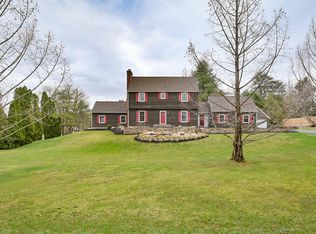 121 Oxford Dr, Lewisburg, PA 17837