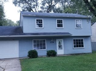 176 N Pinecrest Rd, Bolingbrook, IL 60440