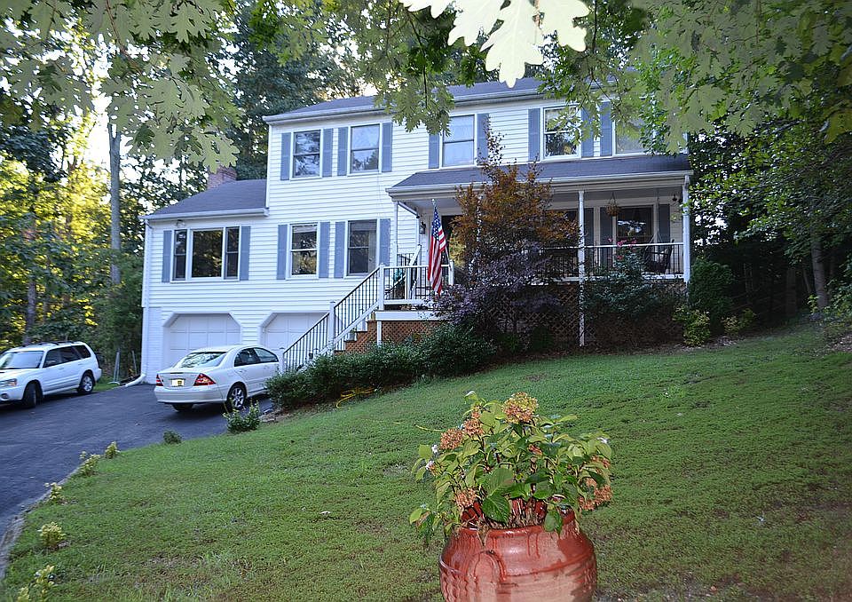 1st image of 1011 Harbour Dr