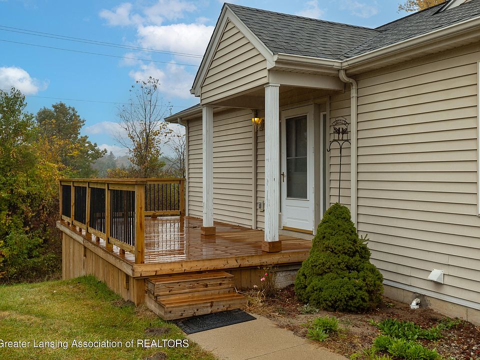 1st image of 465 Red Cedar Blvd