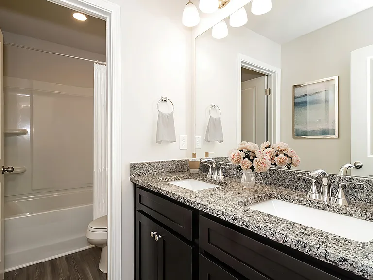 Summerwell Cedarcrest — Photo 42