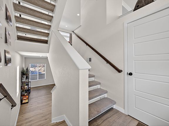 2nd image of 4438 Vindaloo Dr