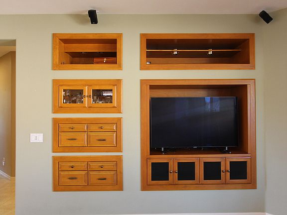3rd image of 3030 E Gleneagle Dr