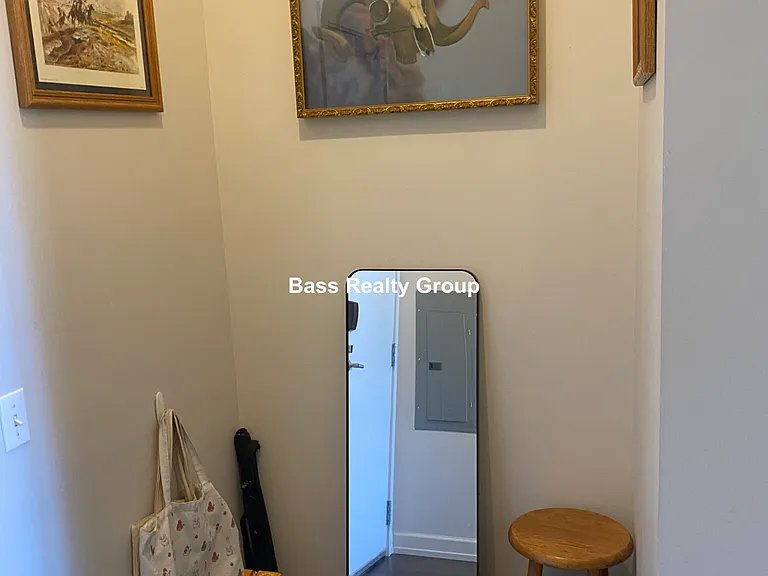 5021 N Kenmore Ave #204 — Photo 1