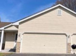 1114 Flintwood St SW, Isanti, MN 55040