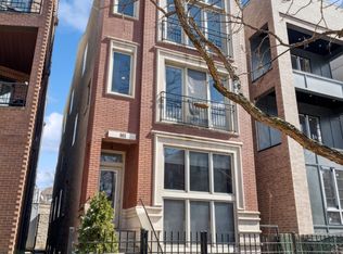 865 N Wood St #2, Chicago, IL 60622