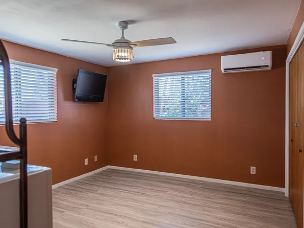 1334 W Schafer Dr #1, Tucson, AZ 85705