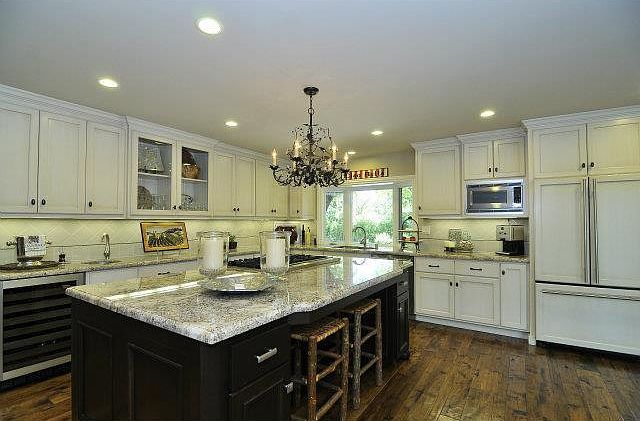 1st image of 337 Stockbridge Ave