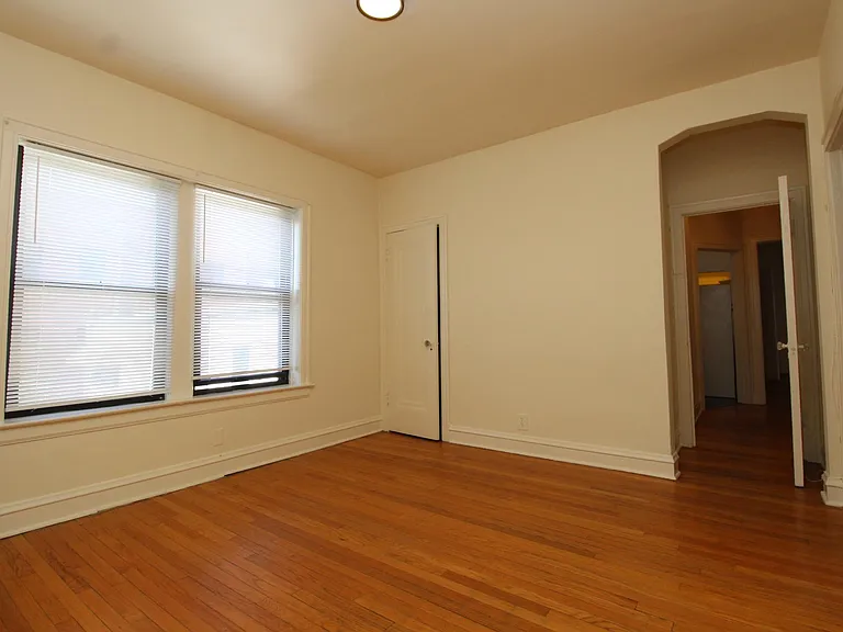 4310 N Ashland Ave #2W — Photo 23