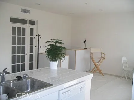 6020 Seabluff Dr #402 — Photo 27