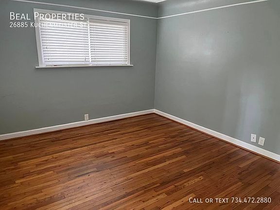 4th image of 26885 Kuchenmeister St