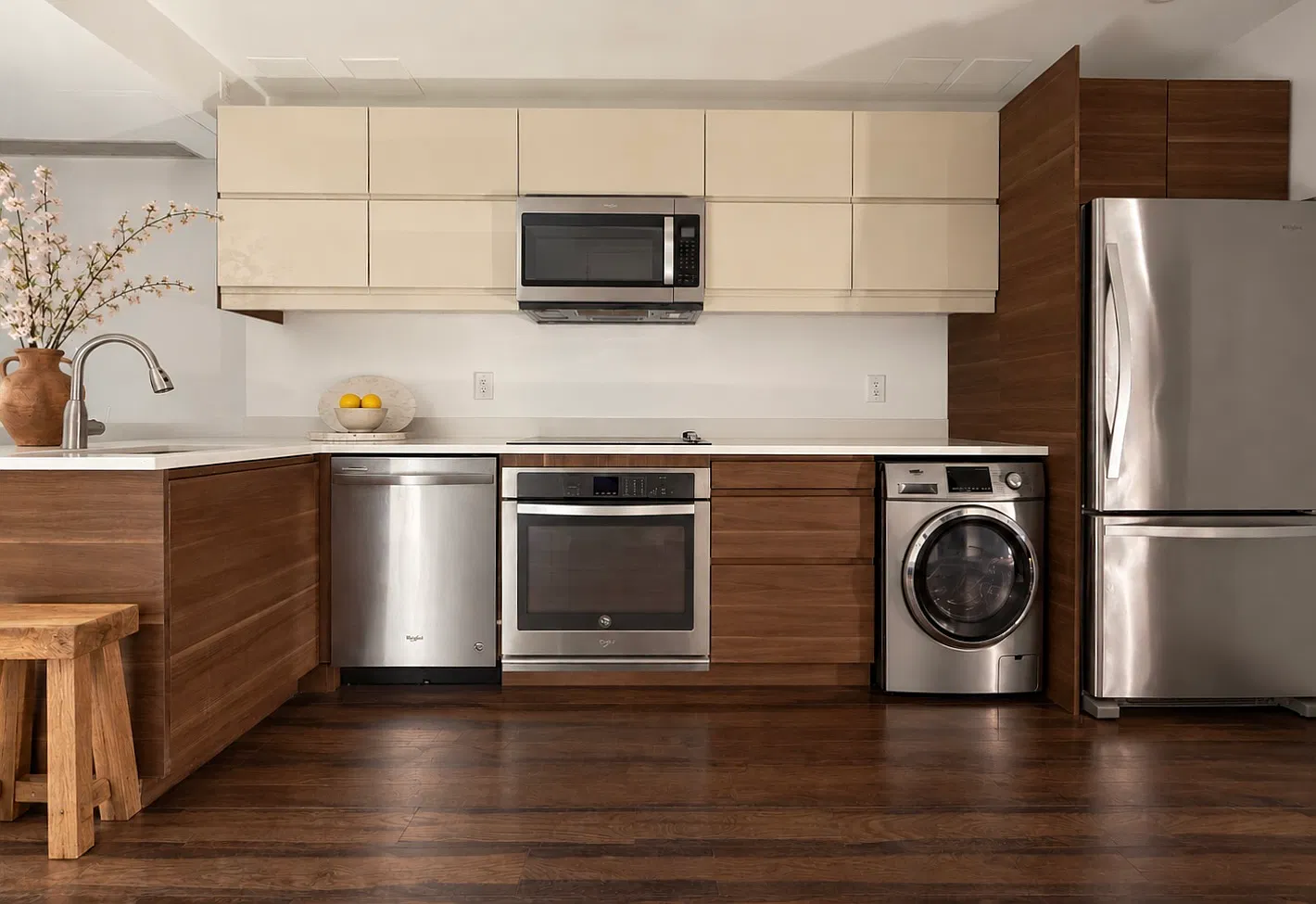 108 South Street — Photo 1