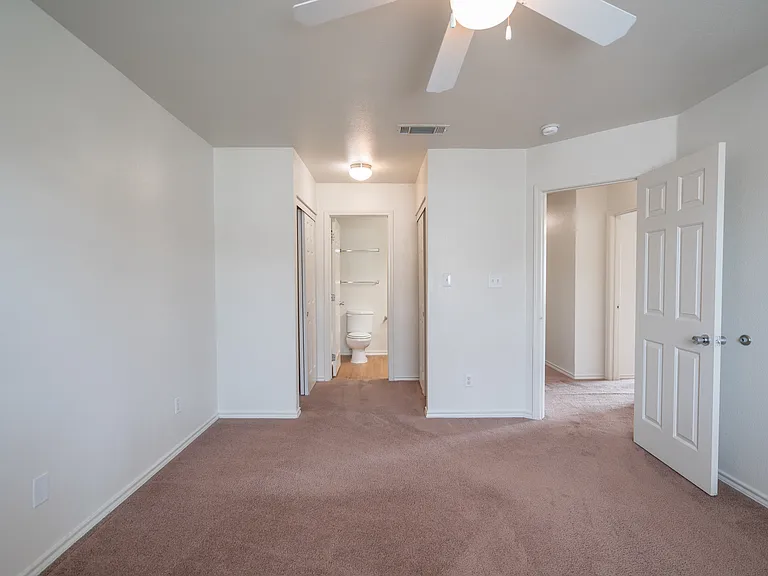 3400 S Brahma Blvd #4C — Photo 9