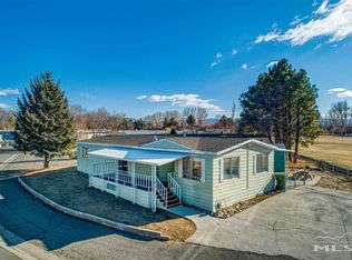 1253 Knights Ln, Gardnerville, NV 89410