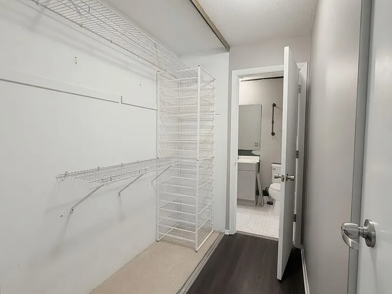 8935 Old Cedar Ave S #202 — Photo 17