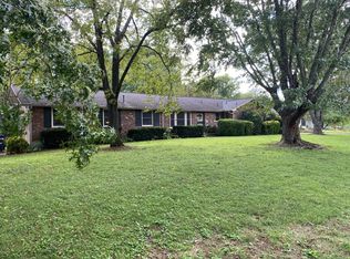 443 Oakley Dr, Nashville, TN 37220