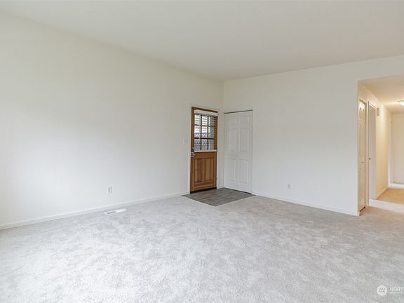 4th image of 34215 40th Avenue S