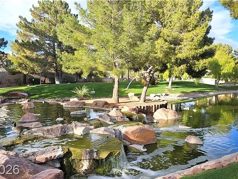 2829 Autumn Haze Ln — Photo 35