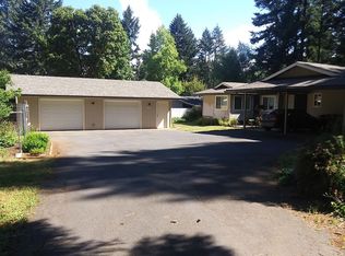 142 Jonathan Ct, Cave Junction, OR 97523