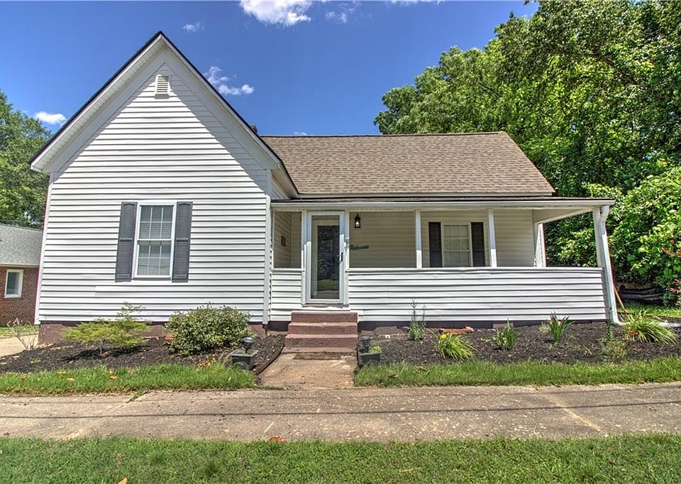 308 N Fairplay St, Seneca, SC 29678 Zillow