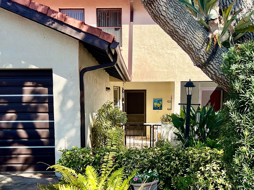 1st image of 3211 River Villa Way