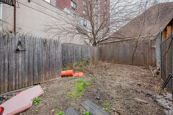 Rented by REAL New York | media 7