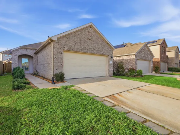 6444 Wenlock Dr, Houston, TX 77048