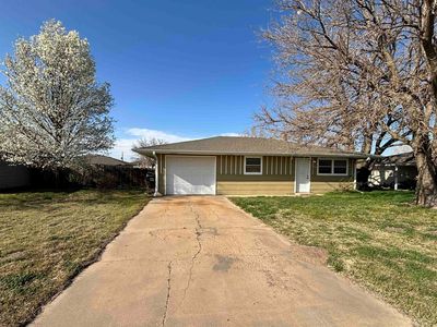 404 E Avenue A, South Hutchinson, KS, 67505