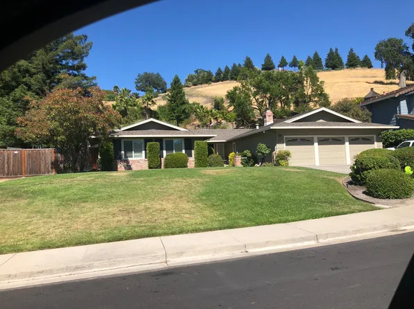 57 Willowview Ct, Danville, CA 94526