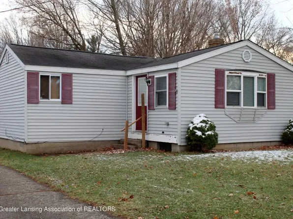 209 Beech St, Charlotte, MI 48813