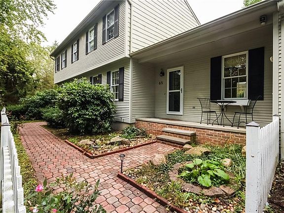 5th image of 65 Adirondack Dr