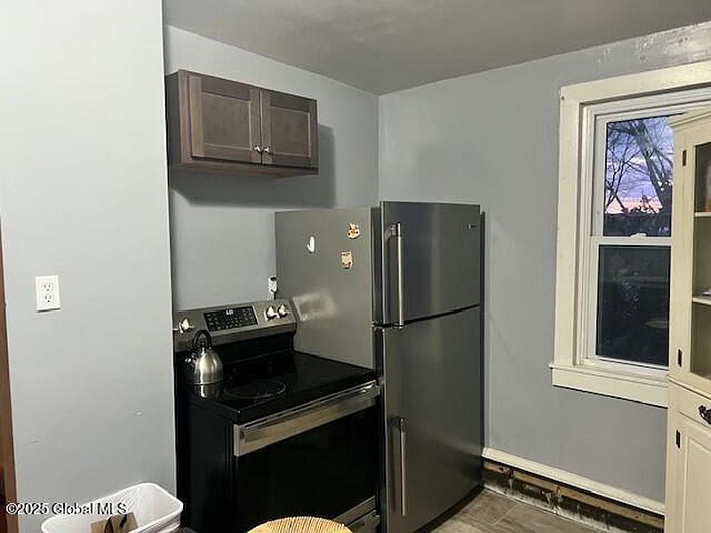 4th image of 78 13th Street