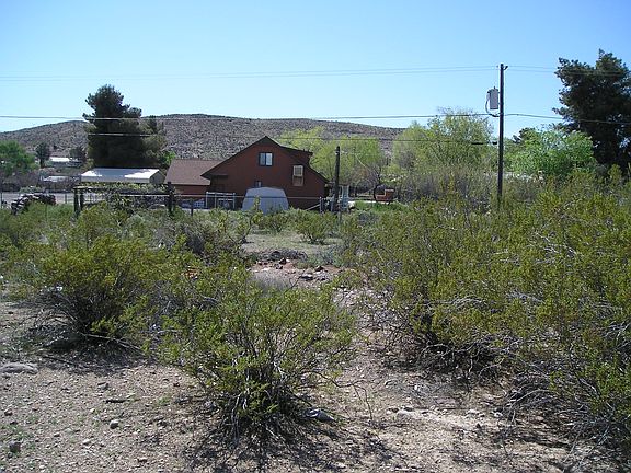 4th image of Vegas St And Exchange Ave