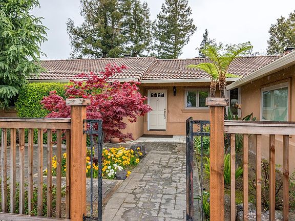 2nd image of 12130 Country Squire Ln