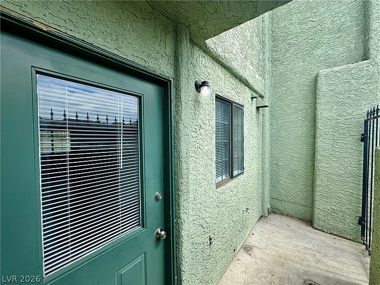 7048 Burcot Ave #50 — Photo 4
