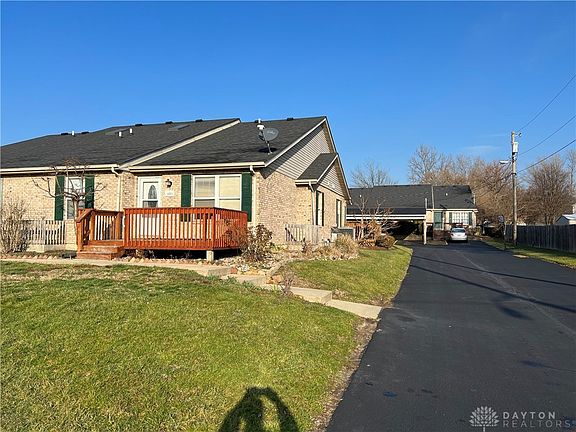 3rd image of 4601 Yorkshire Dr