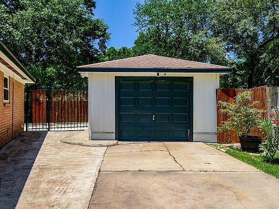 4th image of 13943 Ivymount Dr