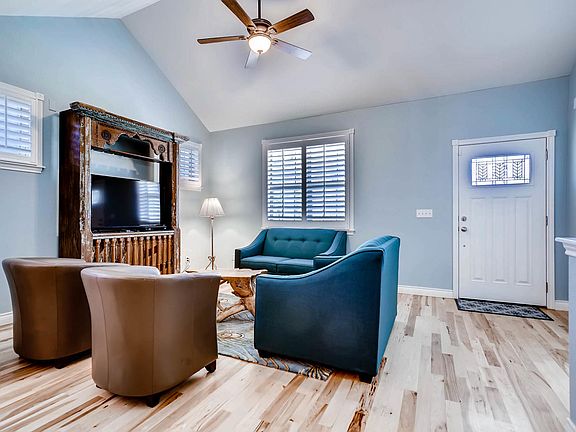 5th image of 2683 Elmira St