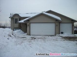33590 Jivaro St NW, Cambridge, MN 55008