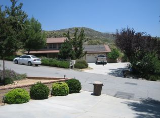 39500 Cherry Oak Canyon Rd, Cherry Valley, CA 92223