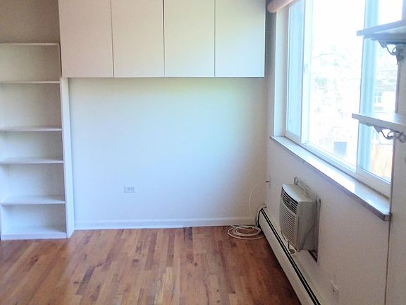4th image of 1131 N Lafayette St APT 304