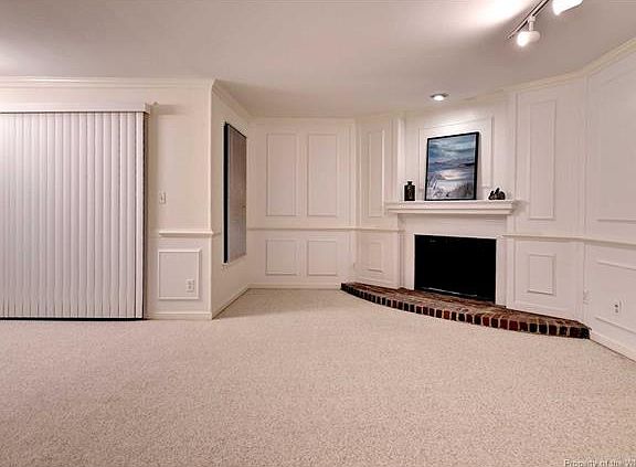 5th image of 306 Patriot Ln #4E