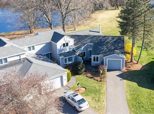 19 Walden Pond Dr, Nashua, NH 03064