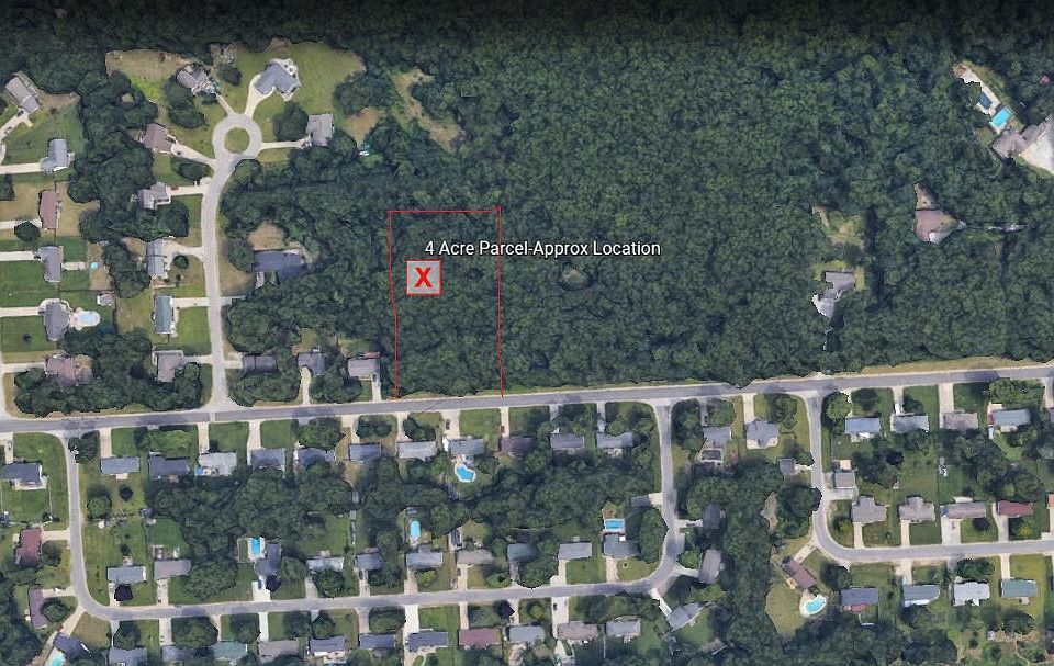 2nd image of 1946 Riegler Rd