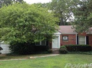1128 Culverhill Dr, Saint Louis, MO